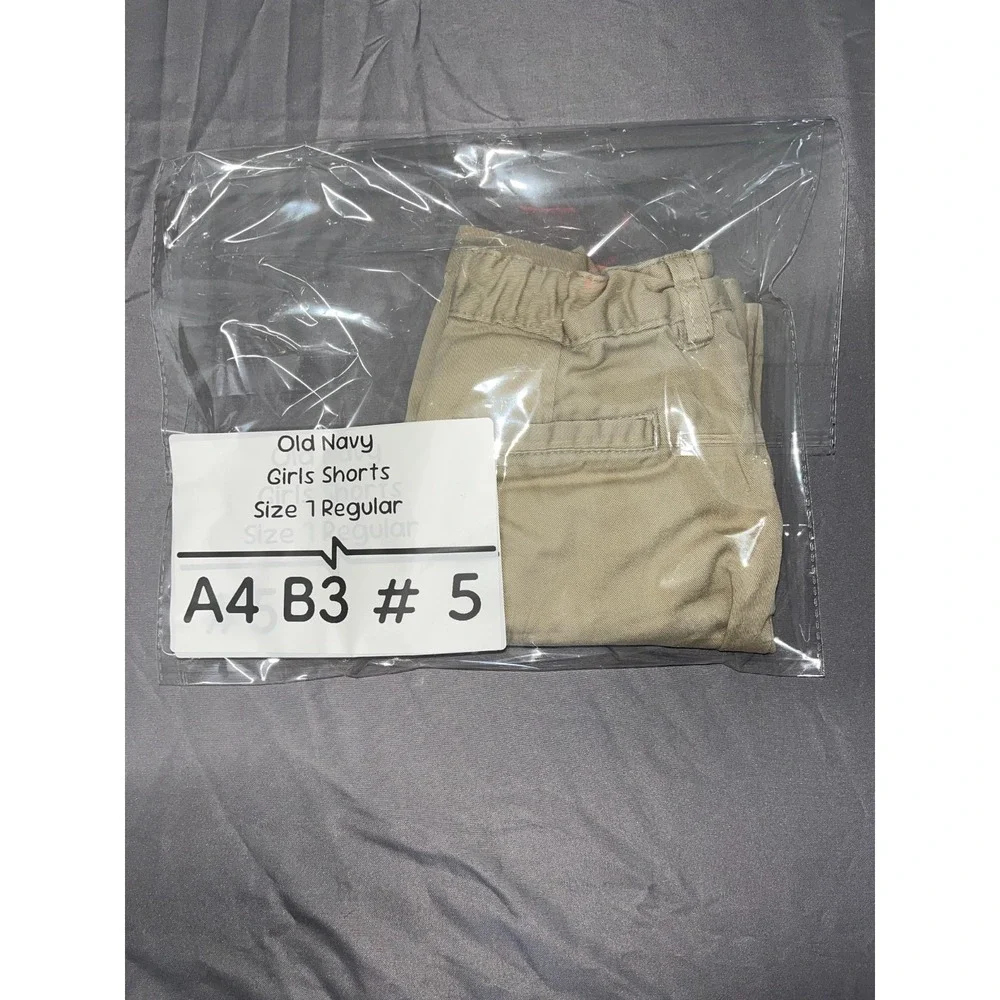 Old Navy Chino Shorts Girls 7 Beige Cotton Stretch Standard Fit Flat Front‎